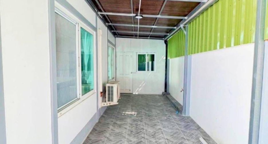 For rent 3 bedrooms house in Si Racha, Chonburi