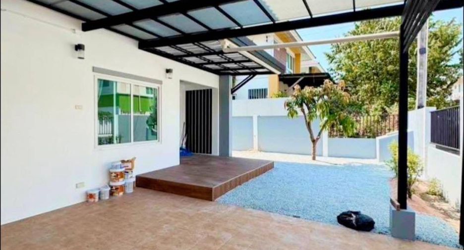 For rent 3 bedrooms house in Si Racha, Chonburi