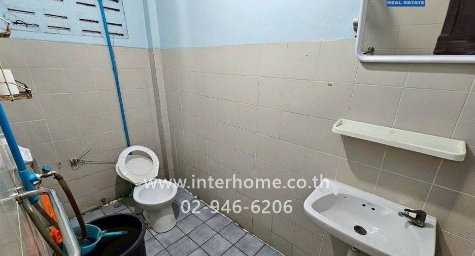 For sale 2 bedrooms townhouse in Lam Luk Ka, Pathum Thani