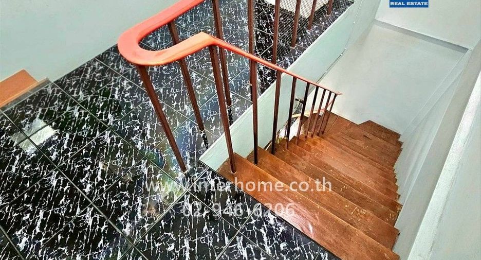 For sale 2 bedrooms townhouse in Lam Luk Ka, Pathum Thani