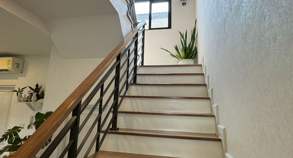 À vendre 4 chambres maison à Bang Yai, Nonthaburi