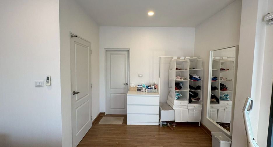 À vendre 4 chambres maison à Bang Yai, Nonthaburi