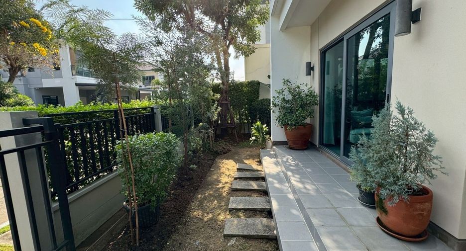 À vendre 4 chambres maison à Bang Yai, Nonthaburi