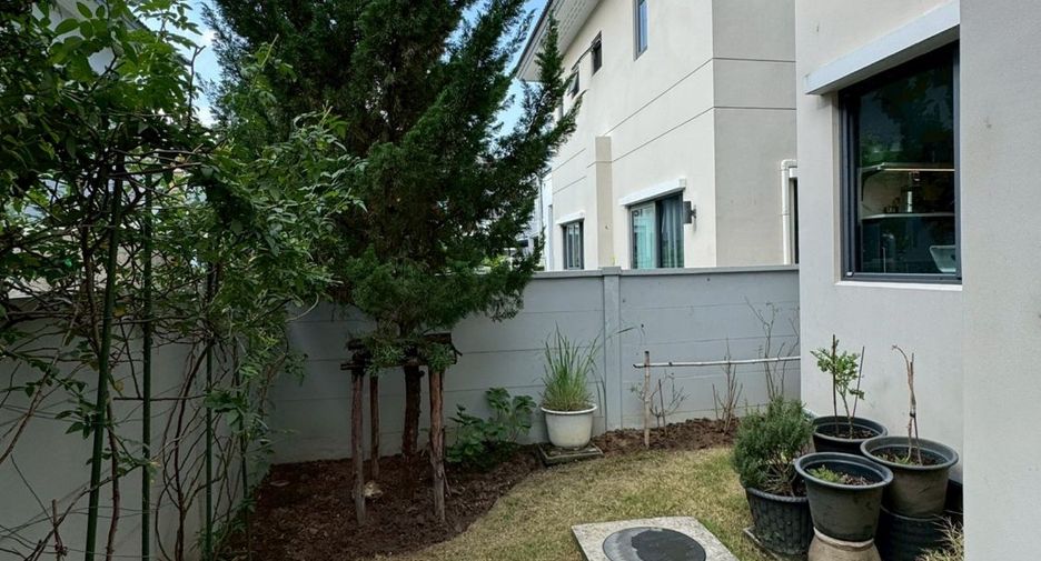 À vendre 4 chambres maison à Bang Yai, Nonthaburi
