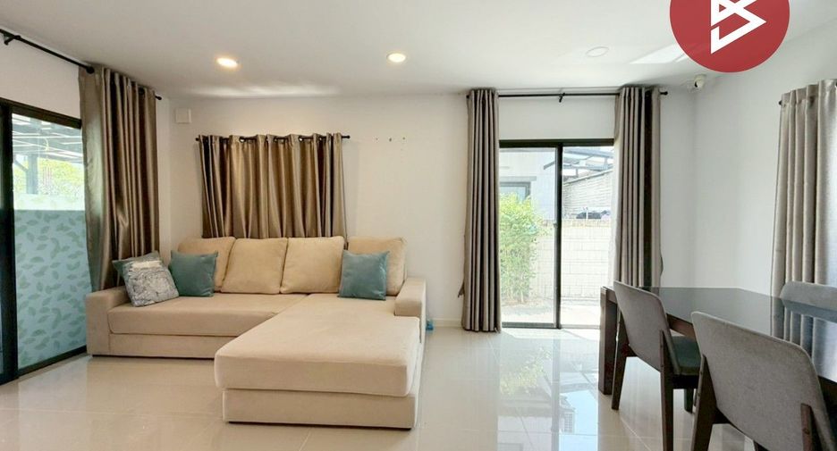 Haus zum Kauf mit 4 Zimmer in Mueang Pathum Thani, Pathum Thani