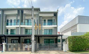 ขาย 4 ห้องนอน ทาวน์เฮ้าส์ ใน ตลิ่งชัน, กรุงเทพฯ