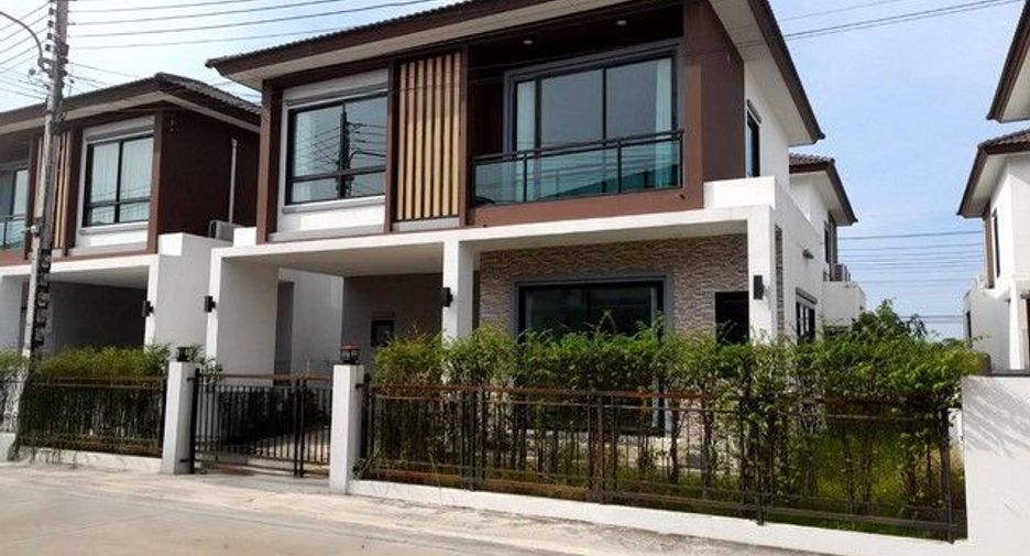 Haus zum Kauf mit 4 Zimmer in Bang Len, Nakhon Pathom