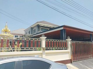 For sale 4 bedrooms house in Bang Len, Nakhon Pathom