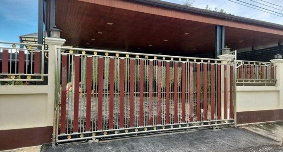 Haus zum Kauf mit 4 Zimmer in Bang Len, Nakhon Pathom