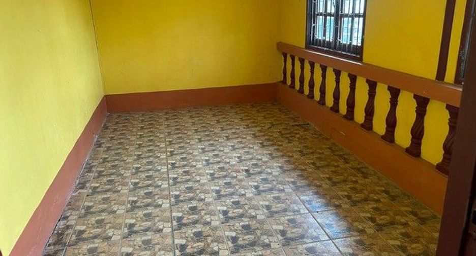 For sale 3 bedrooms house in Mueang Suphanburi, Suphan Buri