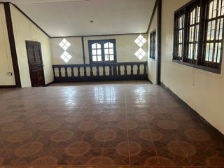 À vendre 3 chambres maison à Mueang Suphanburi, Suphan Buri