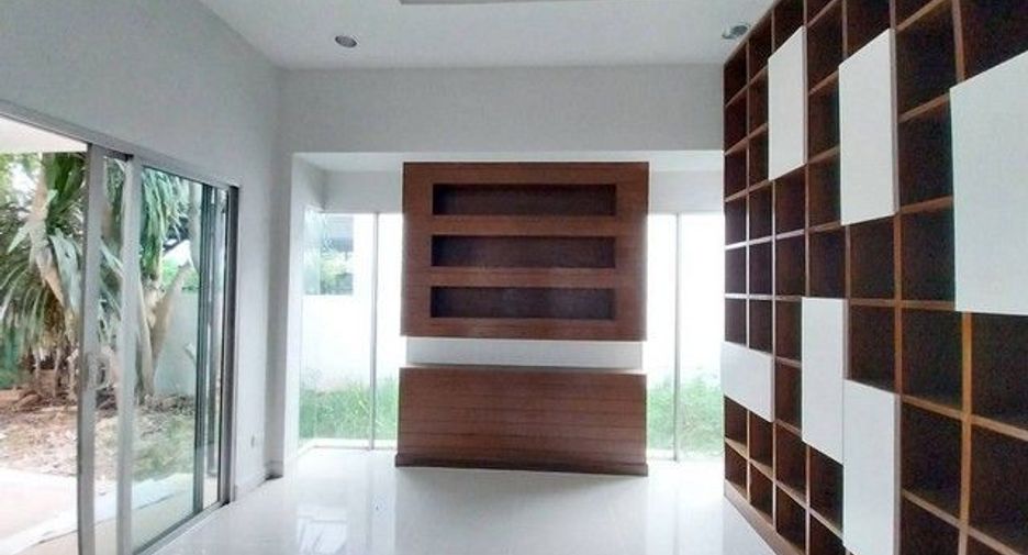 Продажа 2 спальни дом в Si Sawat, Канчанабури