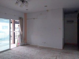 For sale 3 bedrooms house in Si Sawat, Kanchanaburi