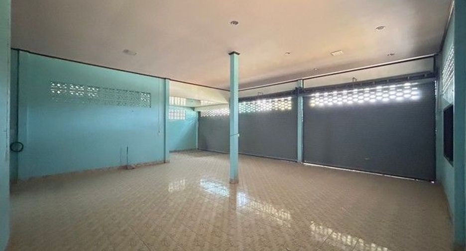 For sale 3 bedrooms house in Pak Tho, Ratchaburi
