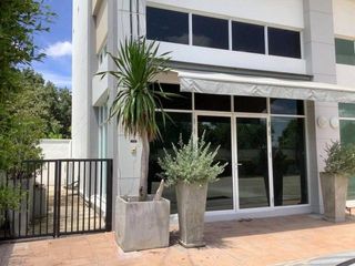 For rent 5 bedrooms retail Space in Don Mueang, Bangkok