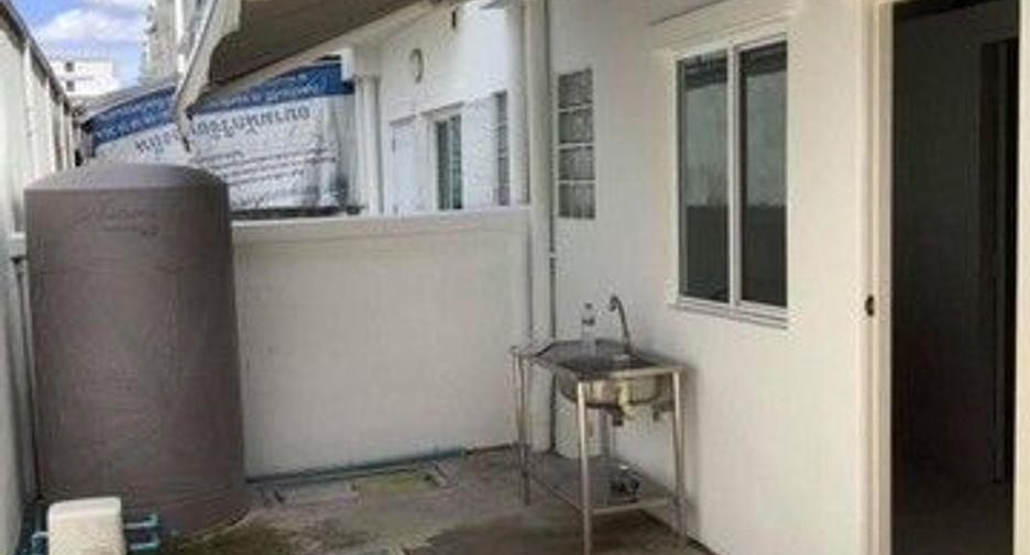 Gewerbefläche zur Miete mit 5 Zimmer in Don Mueang, Bangkok