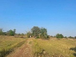 出售 土地 在 Sawankhalok, Sukhothai