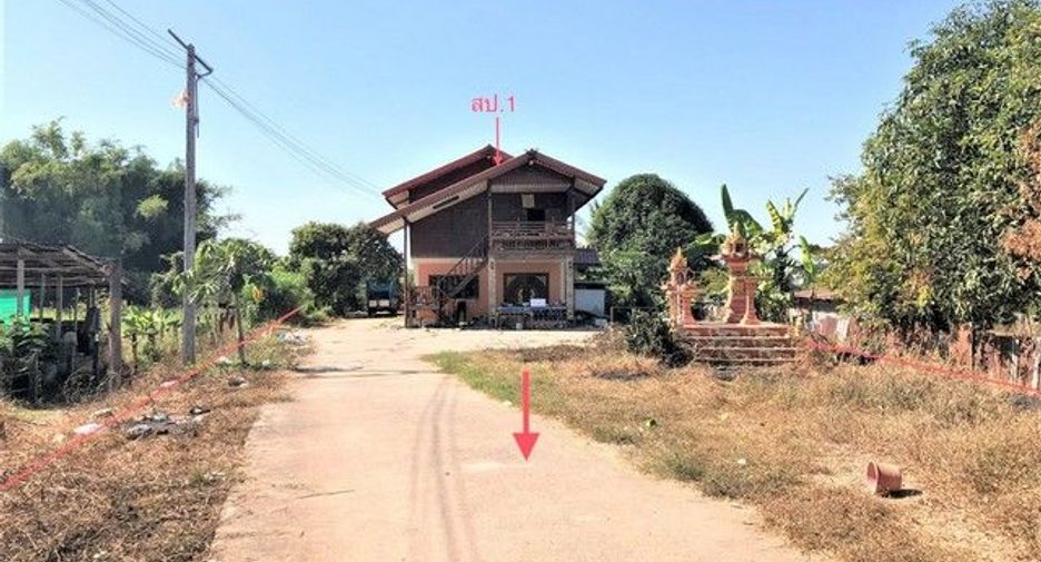 For sale 4 bedrooms house in Taphan Hin, Phichit