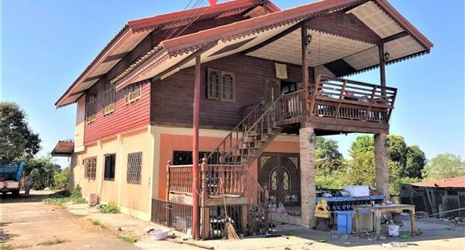 For sale 4 bedrooms house in Taphan Hin, Phichit