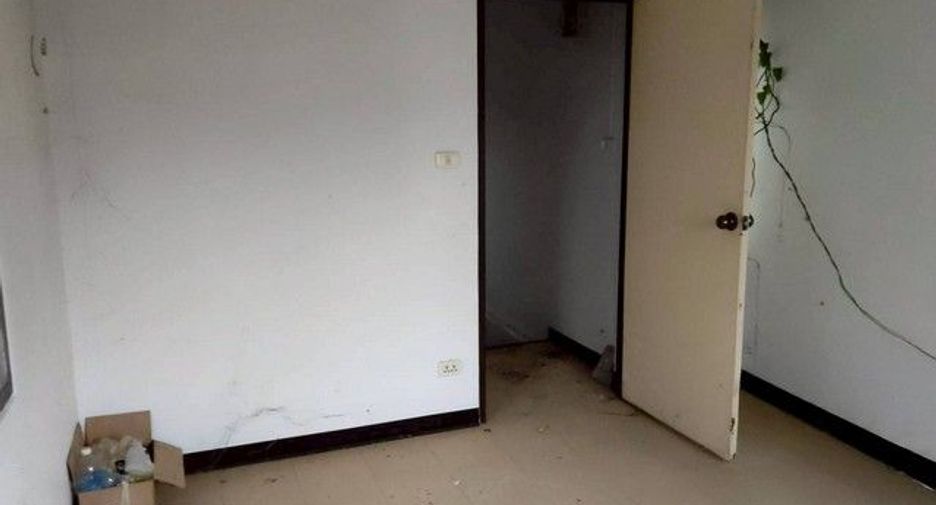 À vendre 3 chambres maison à Mueang Tak, Tak
