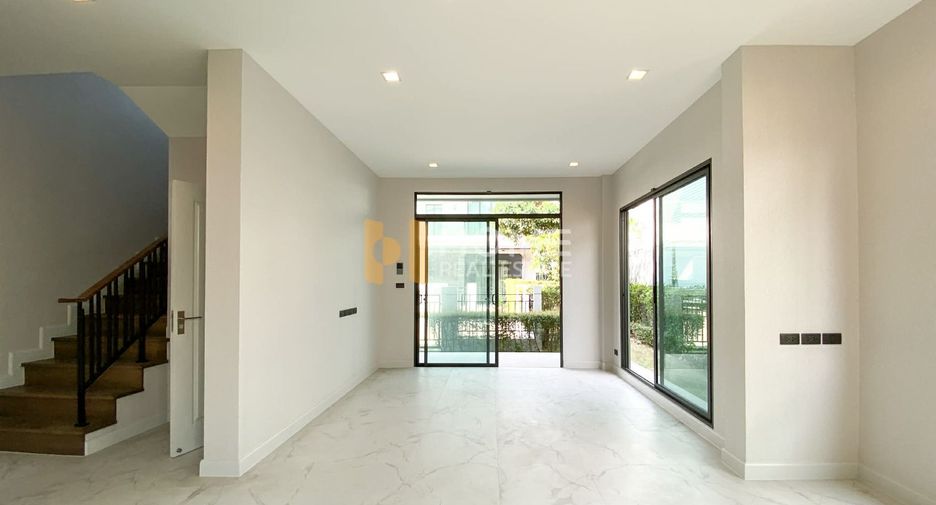 For sale 4 bedrooms house in Bang Kruai, Nonthaburi