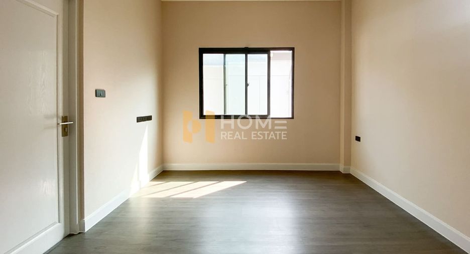 For sale 4 bedrooms house in Bang Kruai, Nonthaburi