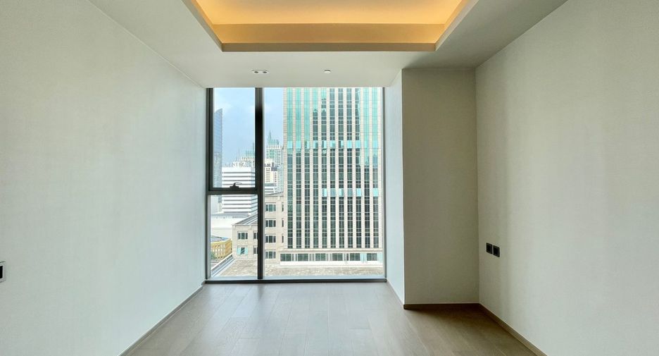 For sale 2 bedrooms condo in Pathum Wan, Bangkok