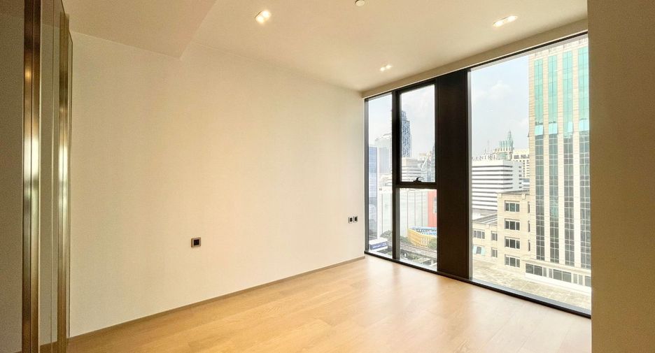 For sale 2 bedrooms condo in Pathum Wan, Bangkok