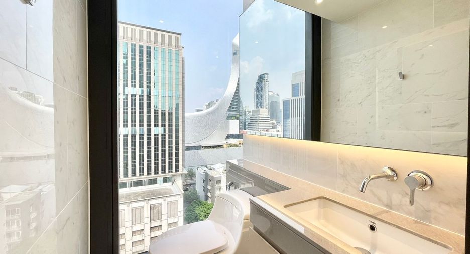 For sale 2 bedrooms condo in Pathum Wan, Bangkok