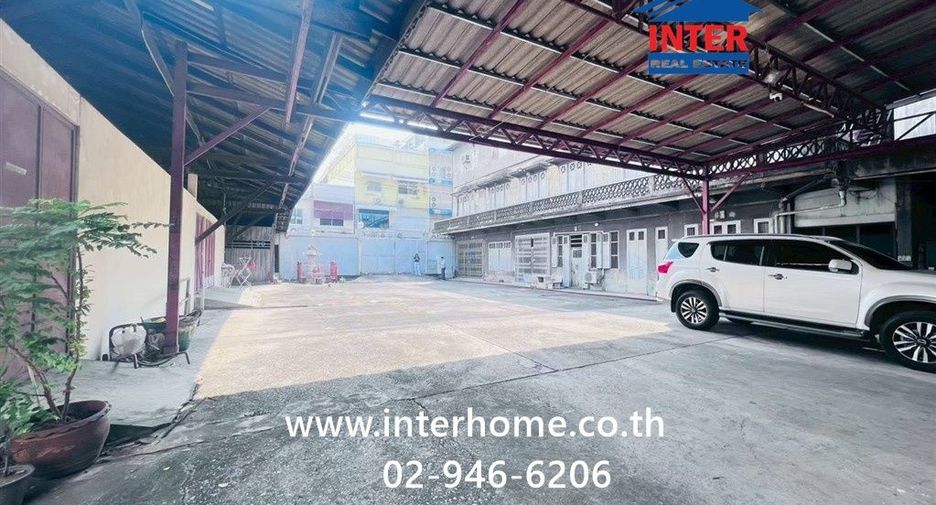 For sale land in Pom Prap Sattru Phai, Bangkok