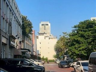 ขาย 3 ห้องนอน พื้นที่ค้าปลีก ใน คลองสาน, กรุงเทพฯ