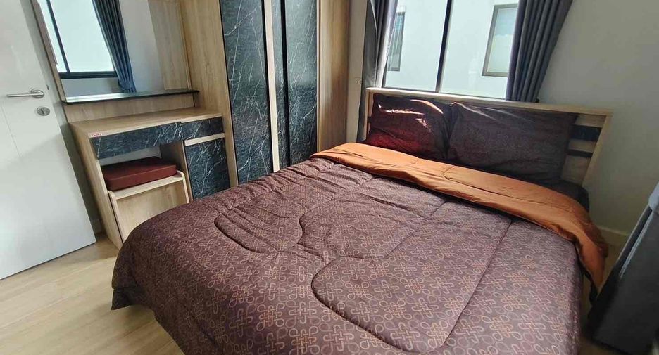 For rent 4 bedrooms villa in Bang Lamung, Chonburi