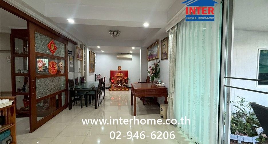 Haus zum Kauf mit 4 Zimmer in Wang Thonglang, Bangkok