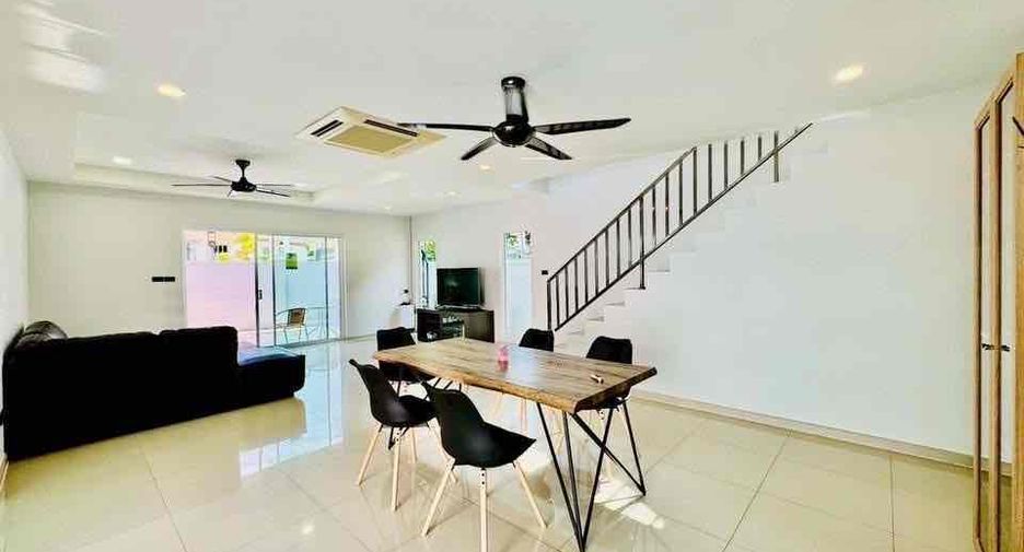 For rent 7 bedrooms villa in Bang Lamung, Chonburi