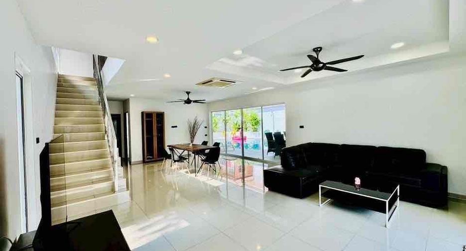 For rent 7 bedrooms villa in Bang Lamung, Chonburi
