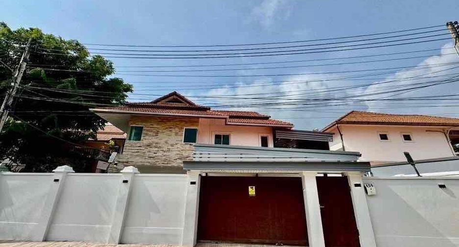 For rent 7 bedrooms villa in Bang Lamung, Chonburi