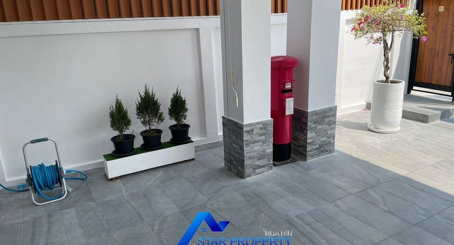 For sale 3 ベッドルーム villa in Hua Hin, Prachuap Khiri Khan