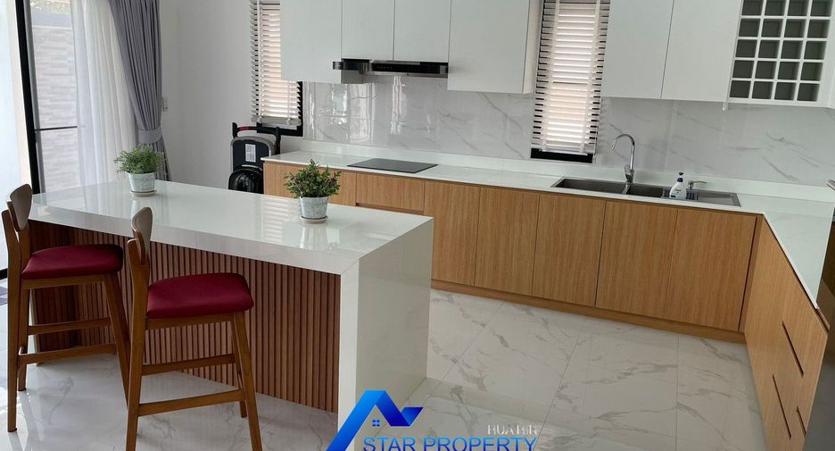 For sale 3 ベッドルーム villa in Hua Hin, Prachuap Khiri Khan