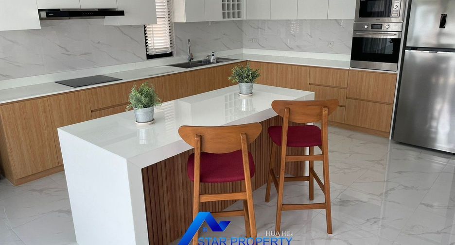 For sale 3 ベッドルーム villa in Hua Hin, Prachuap Khiri Khan