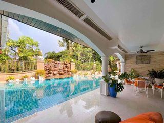 Villa zum Kauf und zur Miete mit 3 Zimmer in Bang Lamung, Chonburi