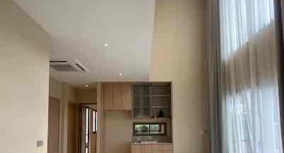 For rent 4 bedrooms villa in Bang Lamung, Chonburi
