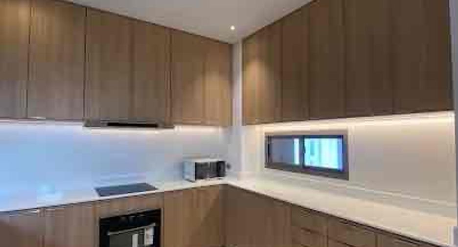 For rent 4 bedrooms villa in Bang Lamung, Chonburi