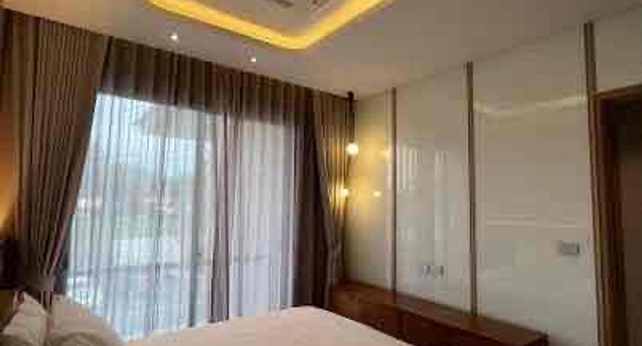 For rent 3 bedrooms villa in Bang Lamung, Chonburi