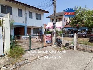 Продажа 2 спальни таунхаус в Pak Kret, Нонтабури