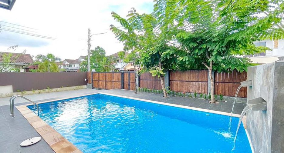 For rent 4 bedrooms villa in Doi Saket, Chiang Mai