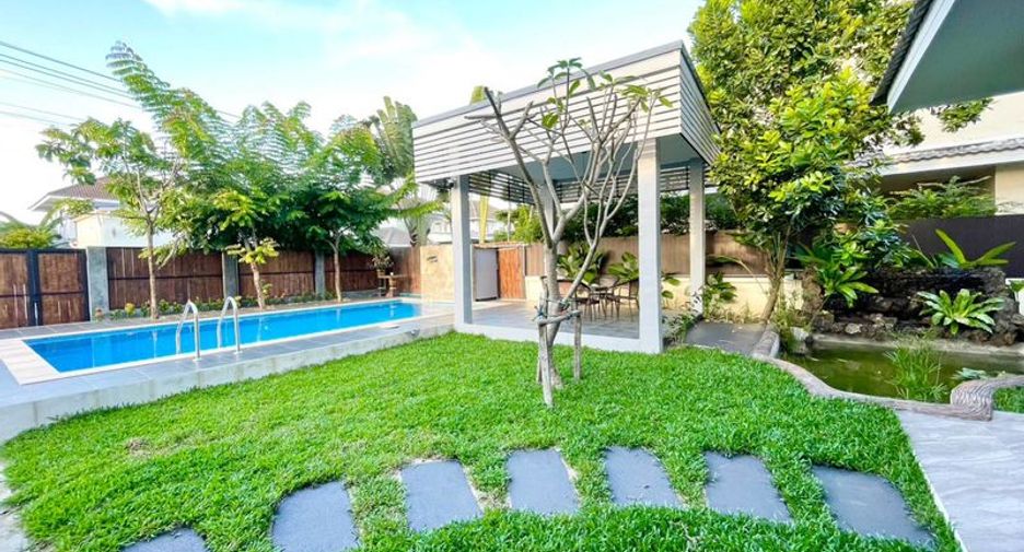 For rent 4 bedrooms villa in Doi Saket, Chiang Mai