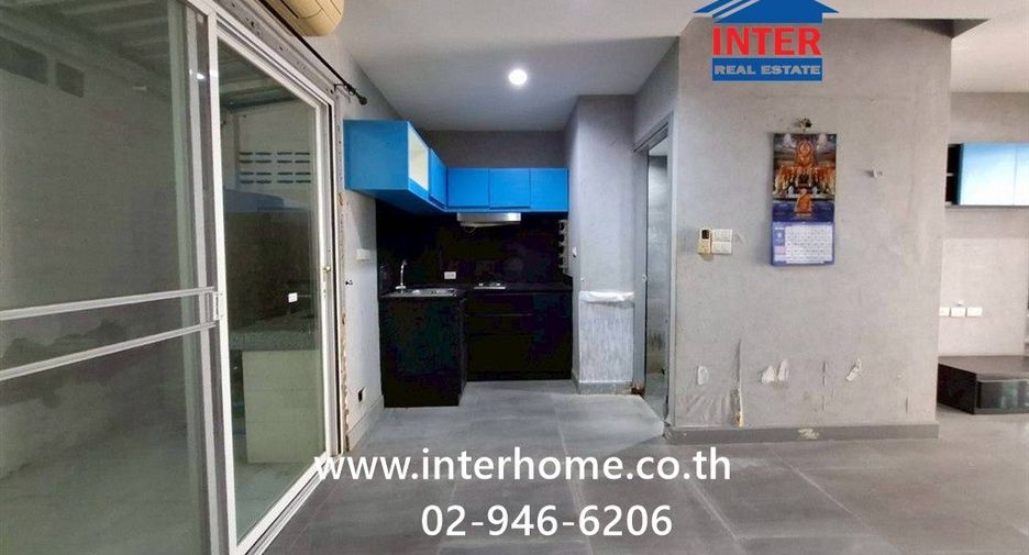 For sale 3 bedrooms townhouse in Mueang Pathum Thani, Pathum Thani