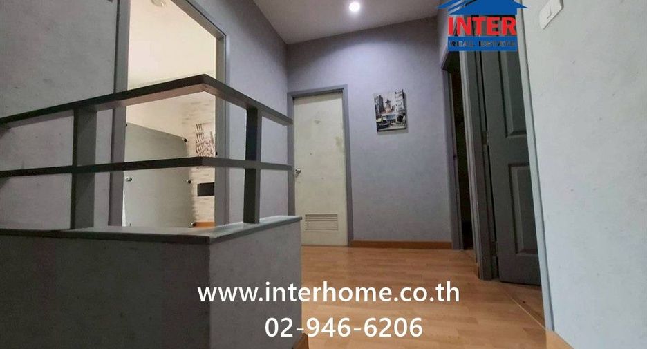 For sale 3 bedrooms townhouse in Mueang Pathum Thani, Pathum Thani