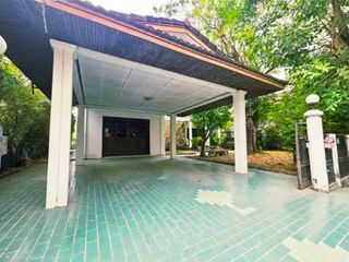 Haus zum Kauf mit 4 Zimmer in Thawi Watthana, Bangkok