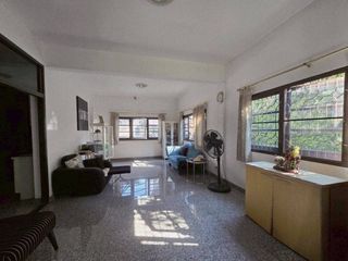 Haus zum Kauf mit 4 Zimmer in Thawi Watthana, Bangkok